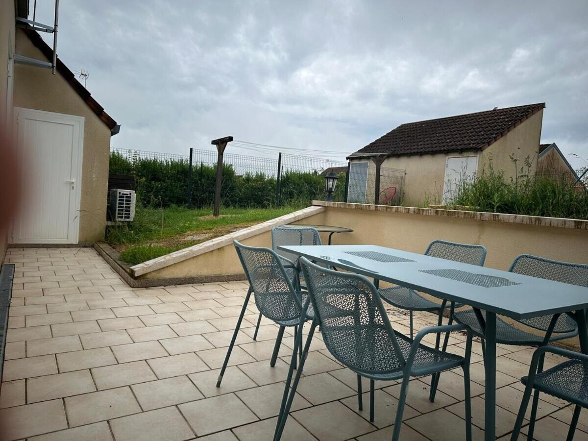 Maison Seventies Climatisee, Parking Prive Apartamento Chablis Exterior foto